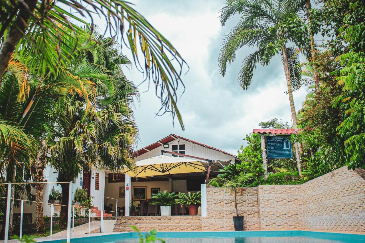Albergue Turistico Gstir Pozuzo Exterior foto