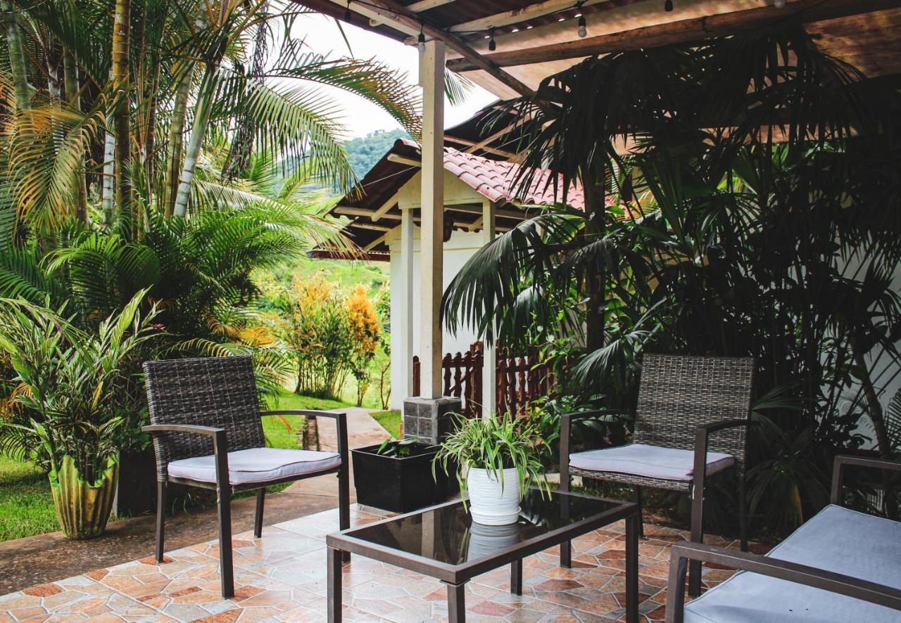 Albergue Turistico Gstir Pozuzo Exterior foto